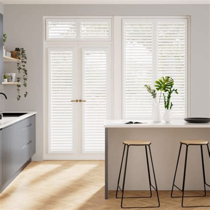 Do perfect fit blinds damage windows?