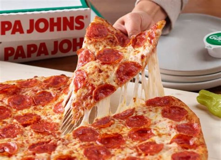 How big is an XL Papa John's Pizza?