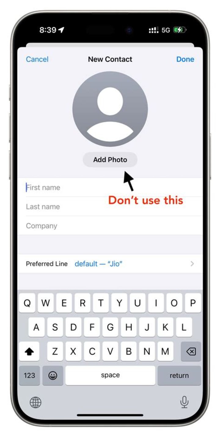 How do I access my contacts in Apple Mail?