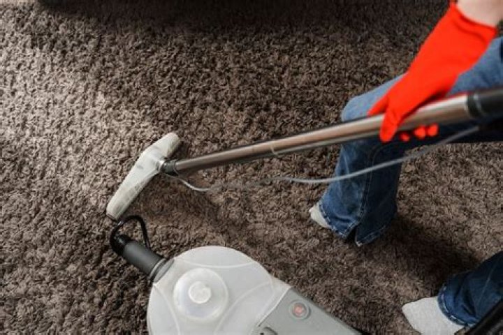 How does carpet cleaning work?