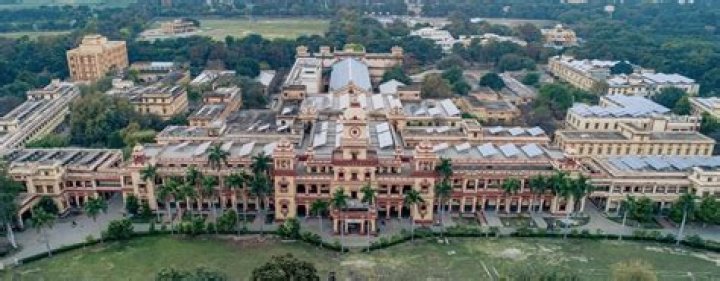 How many seats are there in BHU agriculture?
