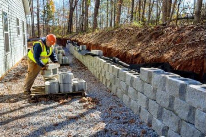 How much will a retaining wall cost?