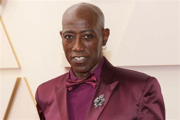 How old is Wesley Snipes?
