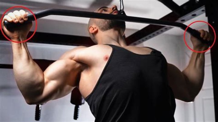 What grip is best for pull ups?