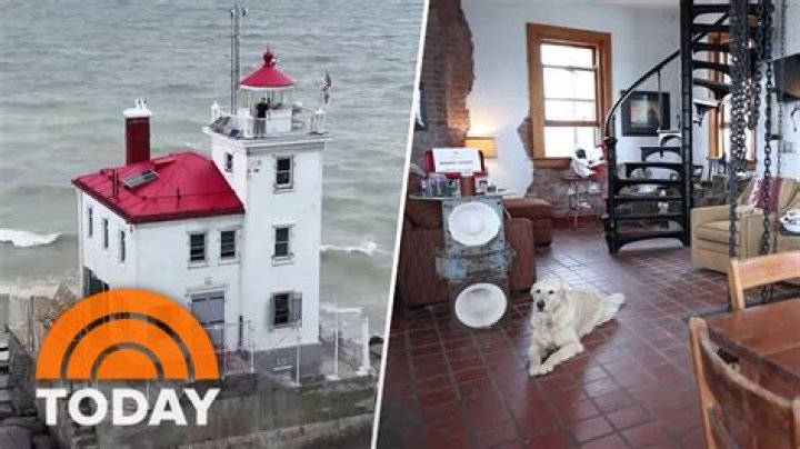 What is a Navy ship called that looks like a lighthouse?