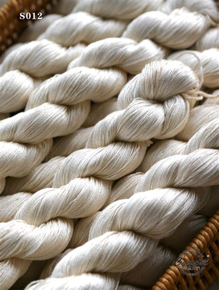 What is silk yarn?